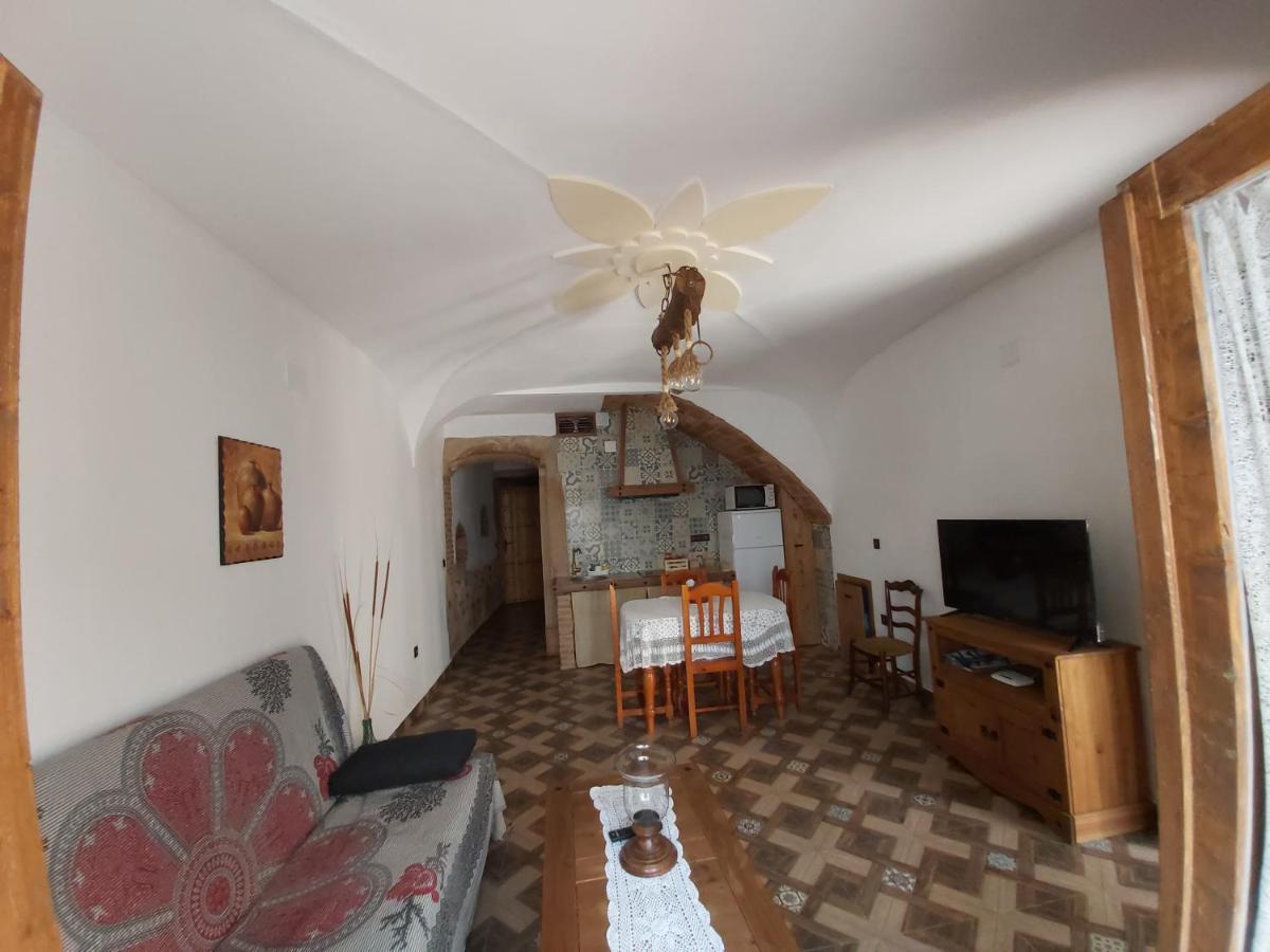 La Casina De Carmina Apartment Arroyomolinos de Montanchez Bagian luar foto